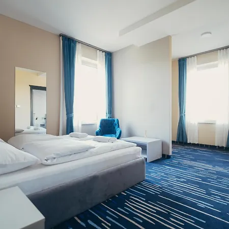 Отель Wellness Jola